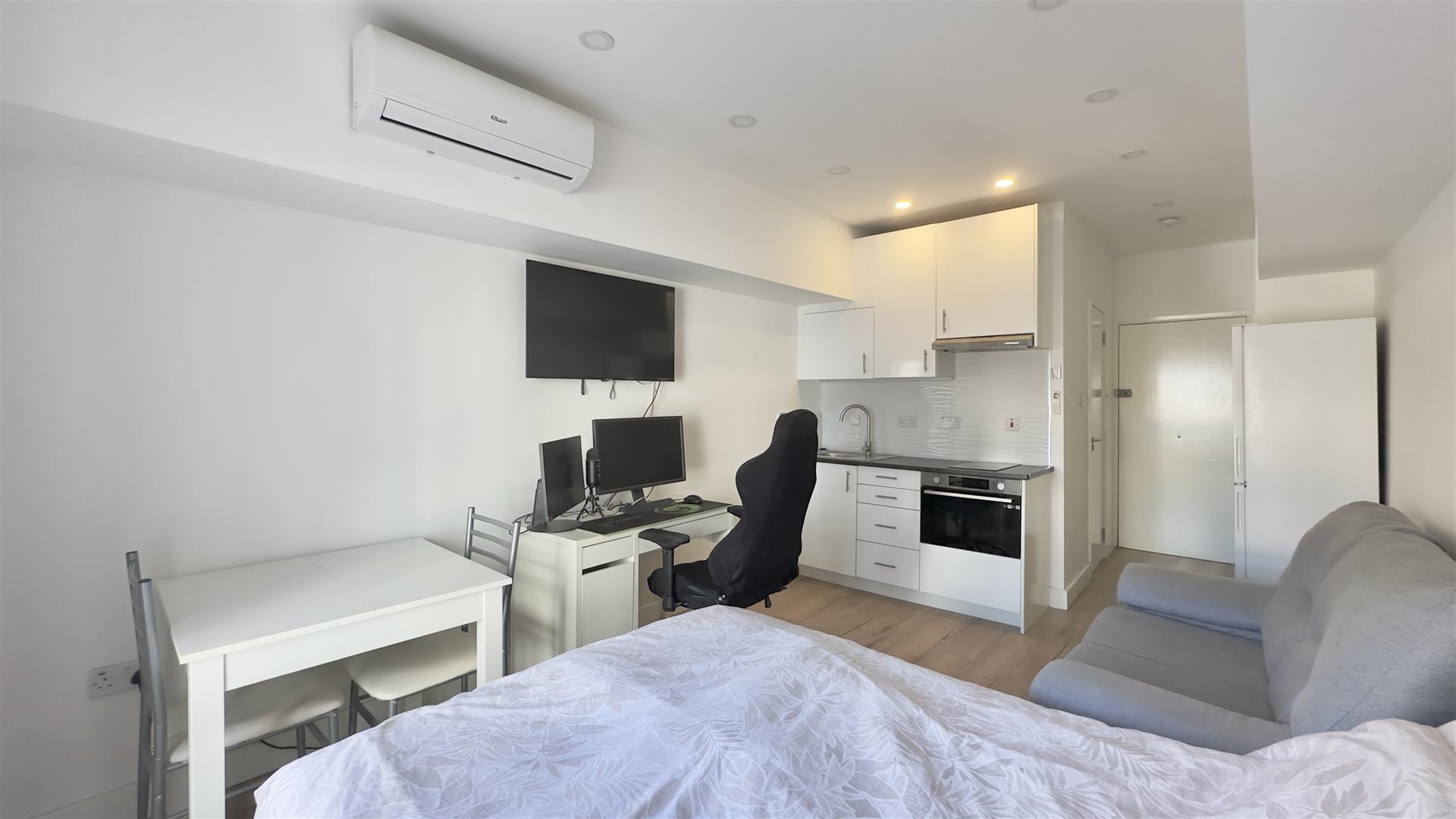 Image of Apartment - 1 Bathrooms for Sale in Ocean Heights-Gibraltar, Image 3